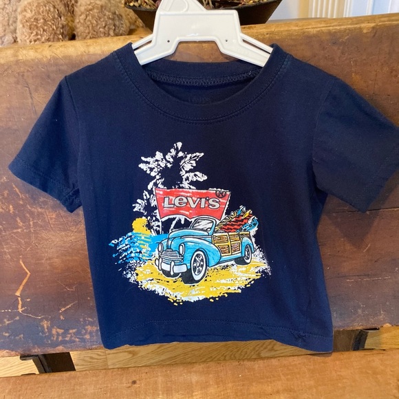 Levis Vintage Convertible Tee - Picture 3 of 11